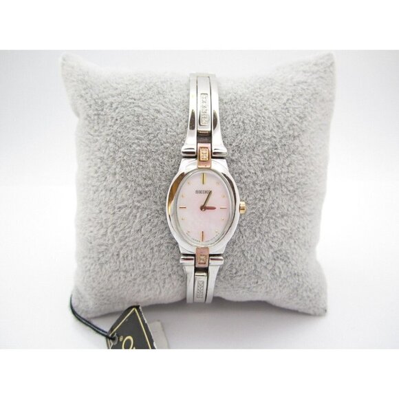 Women Seiko Hardlex Crystals Quartz 16 Diamond Analog Oval Watch (F955)MRSP $395 - Picture 2 of 11